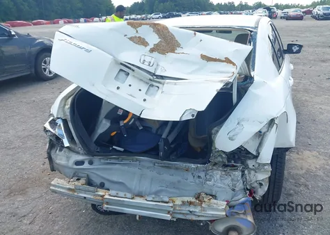 2010 Honda Accord 2.4 Lx из США, поврежденный, VIN 1HGCP2F32AA175840